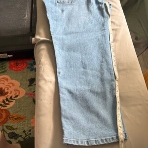 Gloria Vanderbilt Light Blue Straight Leg Jeans